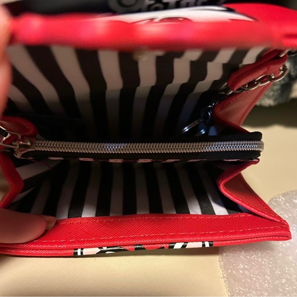 Marc Tetro Keychain Wallet - Picture 3 of 3